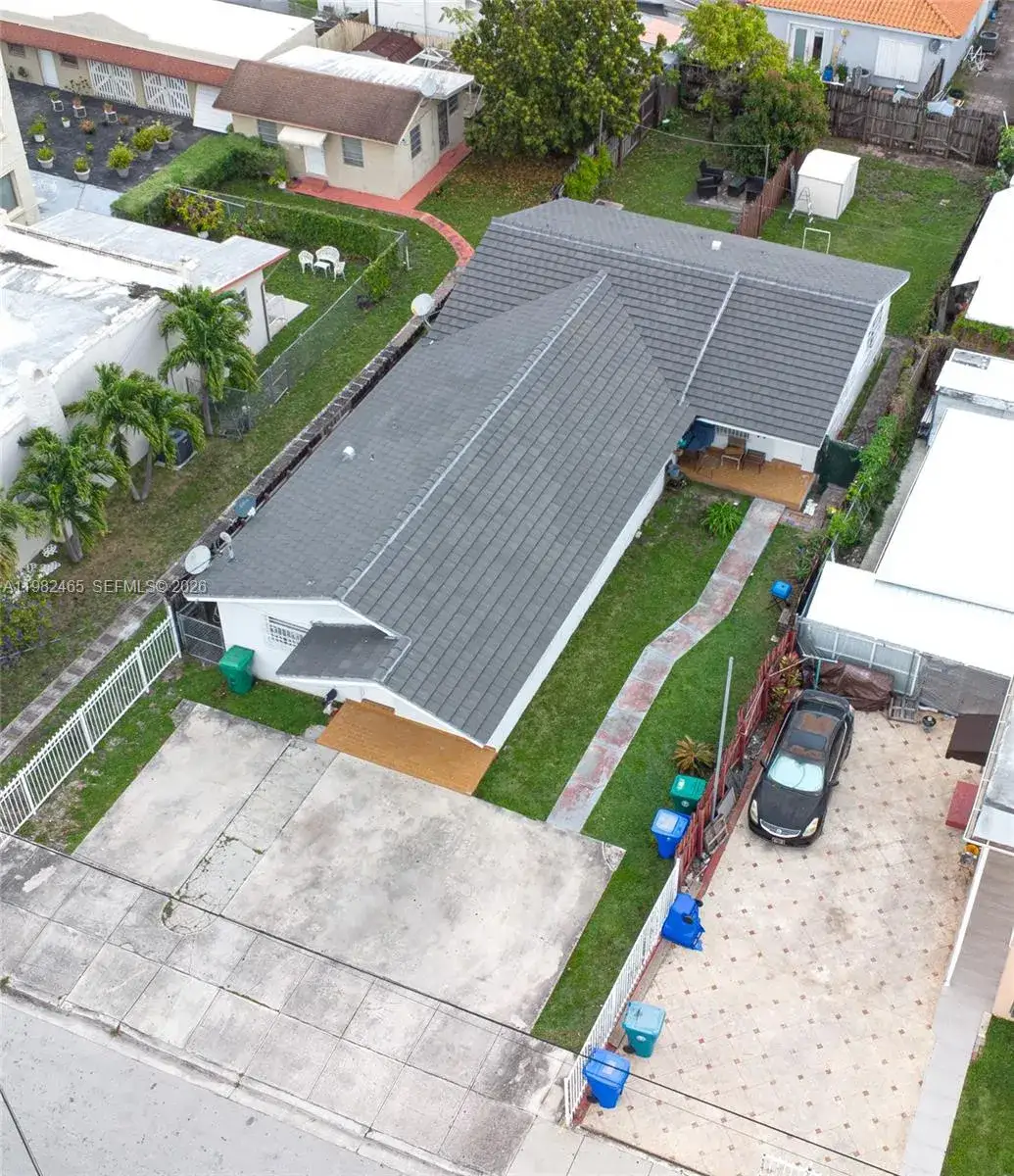 Residential Income for sale at 119 NW 17th Pl, Miami FL 33125