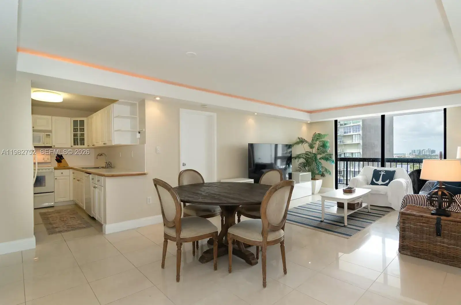2 bedroom 2 bath Residential for sale at 2333 Brickell Ave # 1710, Miami FL 33129