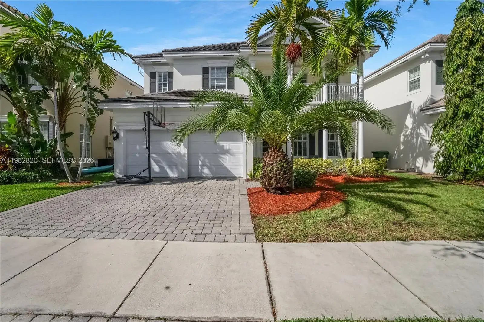 4 bedroom 4 bath Residential for sale at 1419 SW 21st Ct, Fort Lauderdale FL 33315