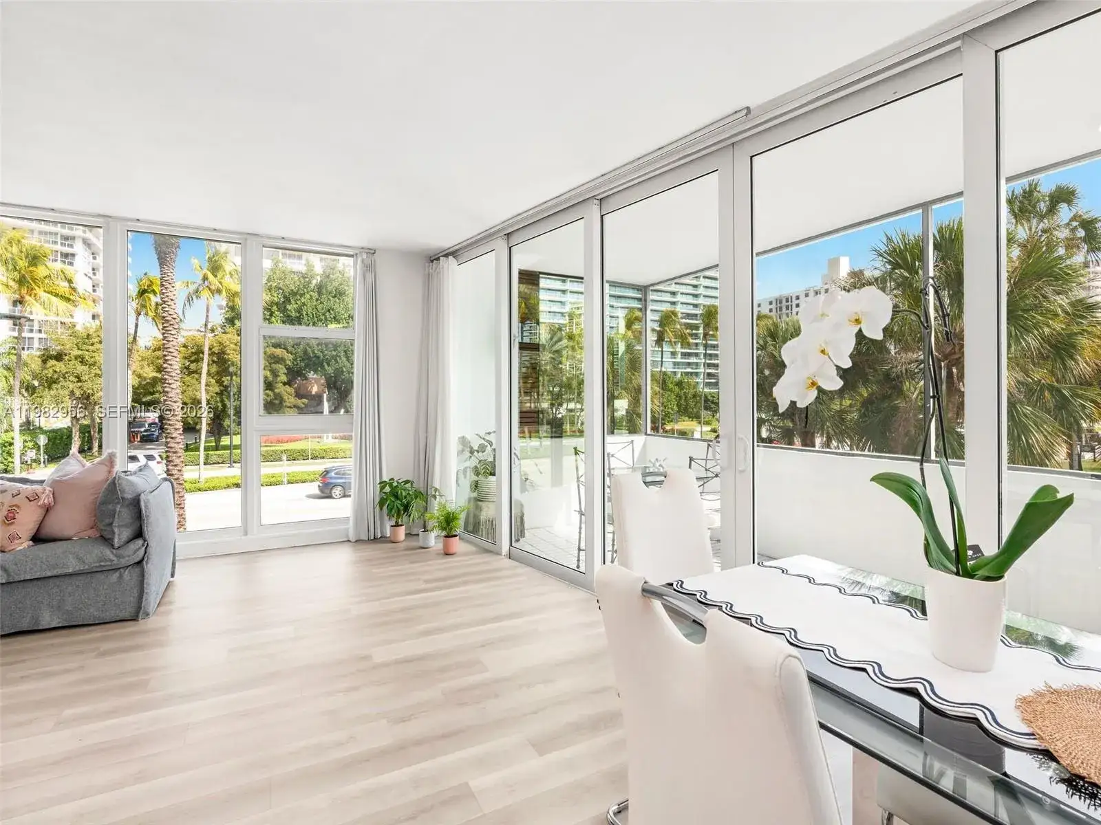1 bedroom 1 bath Residential for sale at 10210 Collins Ave # 202, Bal Harbour FL 33154