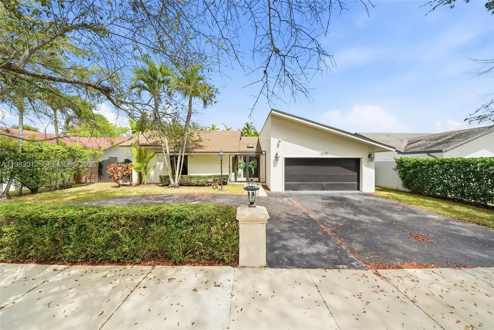 3 bedroom 2 bath Residential for sale at 12715 SW 96th Ter, Miami FL 33186
