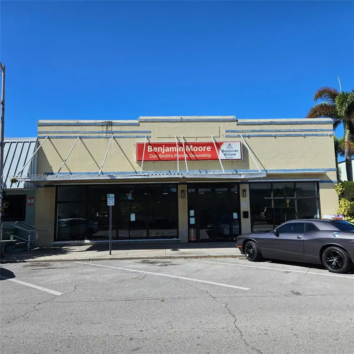 Commercial Sale for sale at 2025 13th Ave, FL 32960