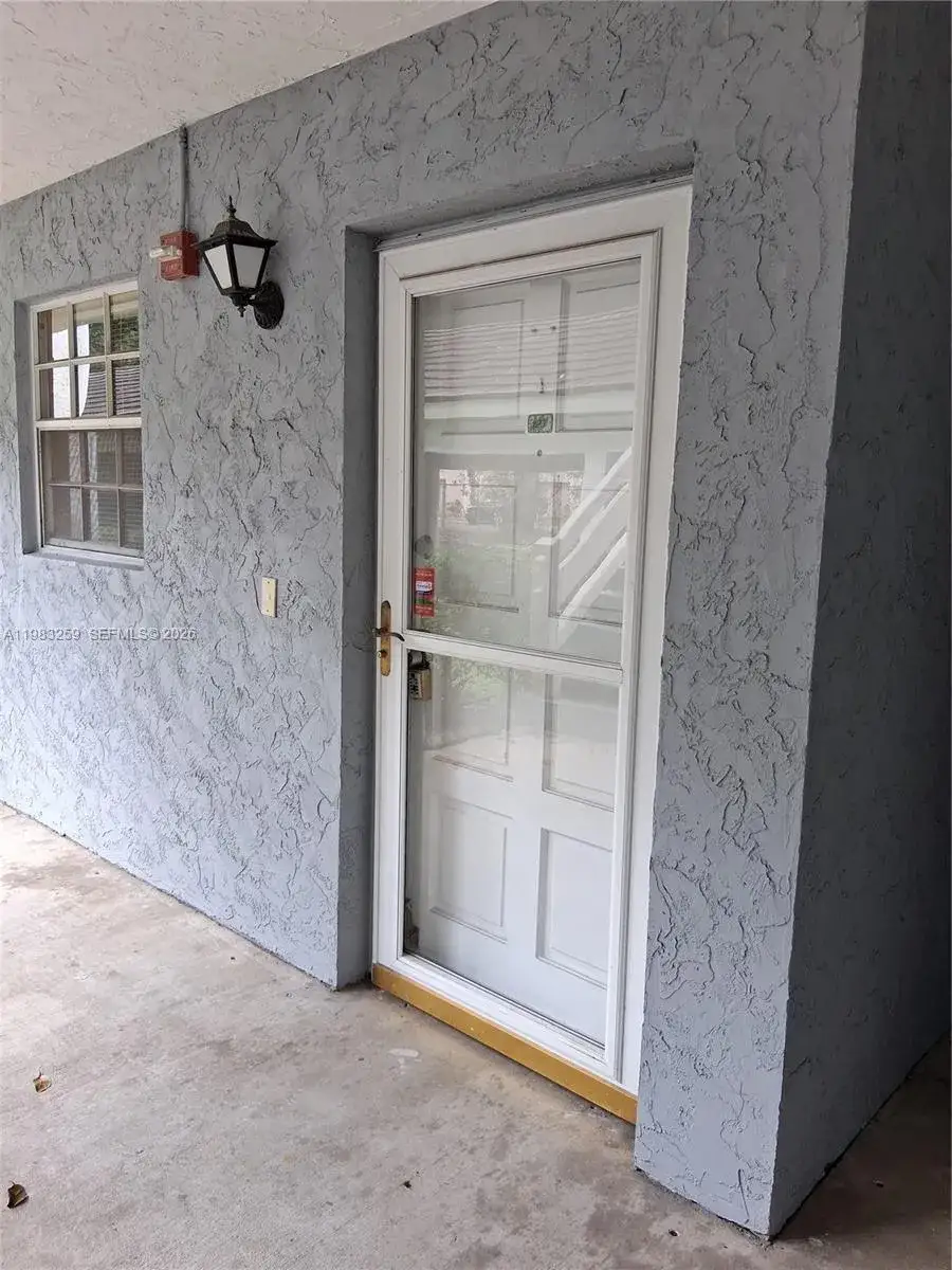 2 bedroom 2 bath Residential for sale at 7556 Stirling Rd # 123, Davie FL 33024