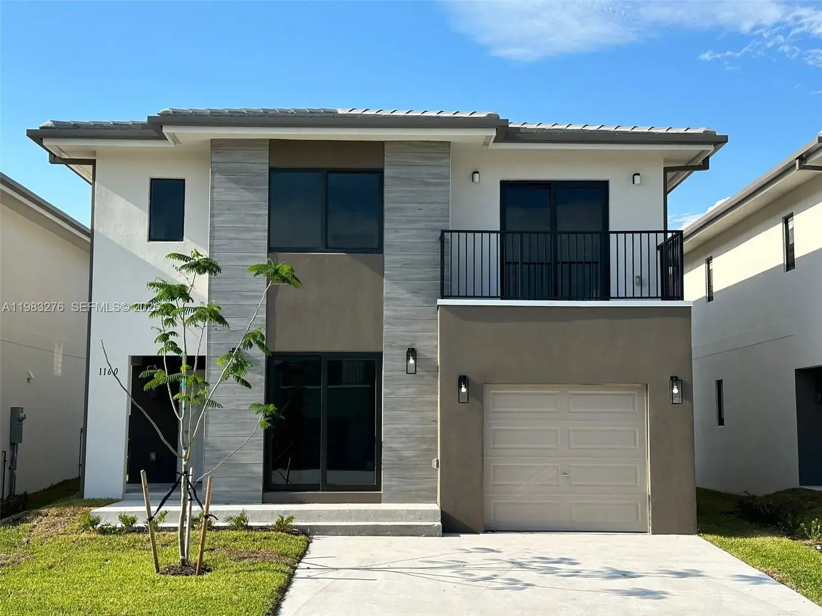 5 bedroom 4 bath Residential for sale at 1160 NW 2nd St, Florida City FL 33034