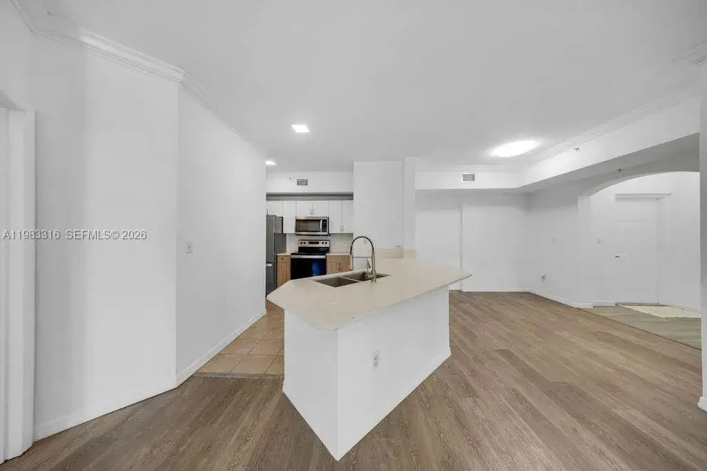 2 bedroom 2 bath Residential for sale at 9172 Collins Ave # 212, Surfside FL 33154