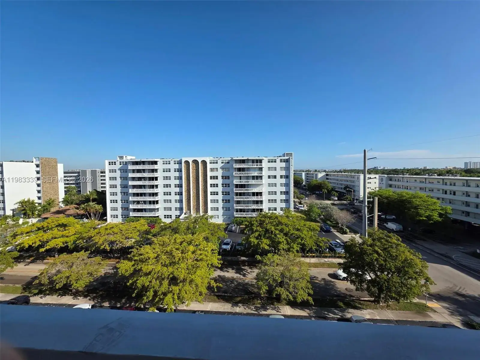 2 bedroom 2 bath Residential Lease for rent at 319 NE 14th Ave # 702, Hallandale Beach FL 33009