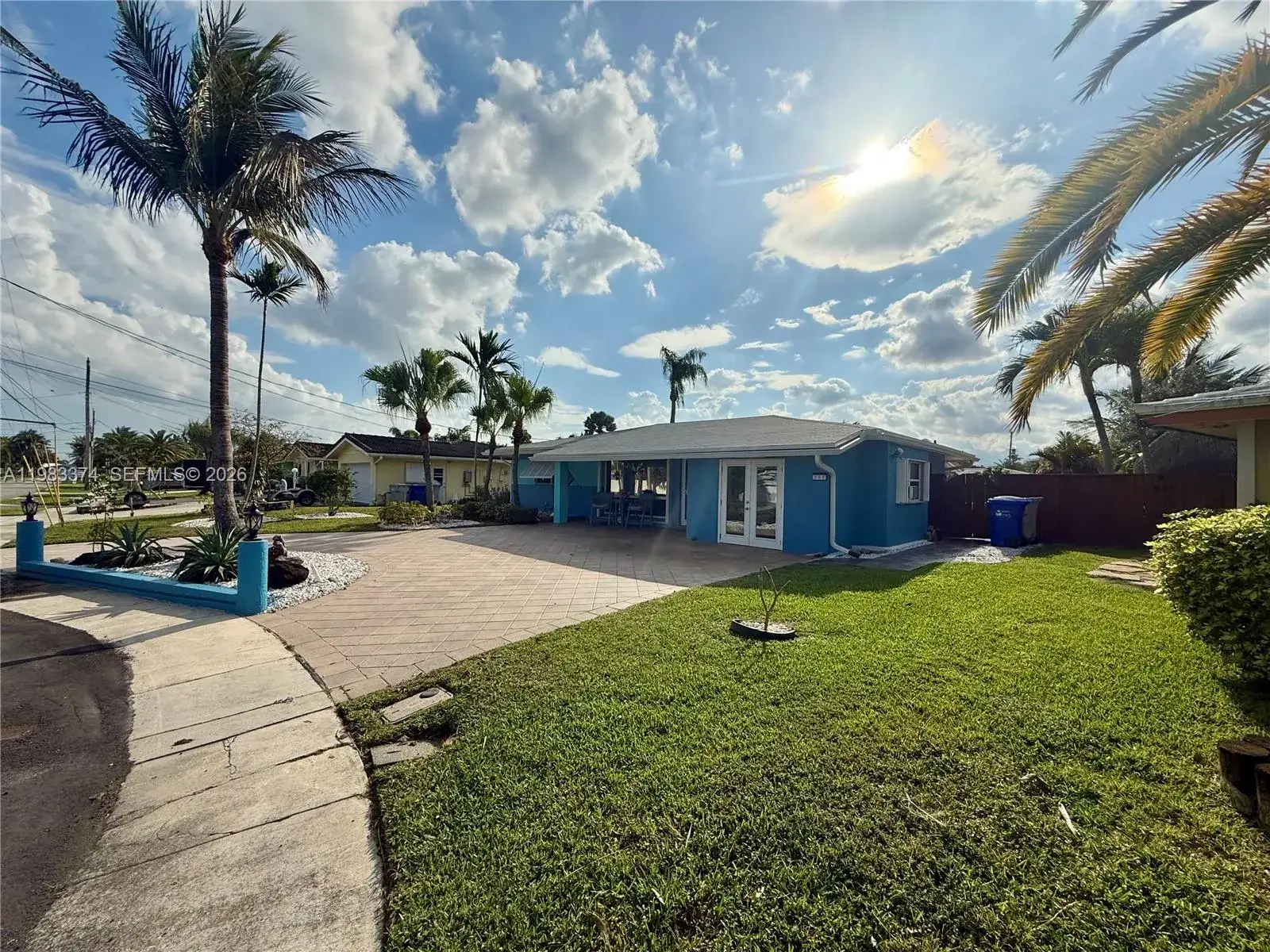 2 bedroom 2 bath Residential for sale at 201 SE 3rd Ave, Pompano Beach FL 33060