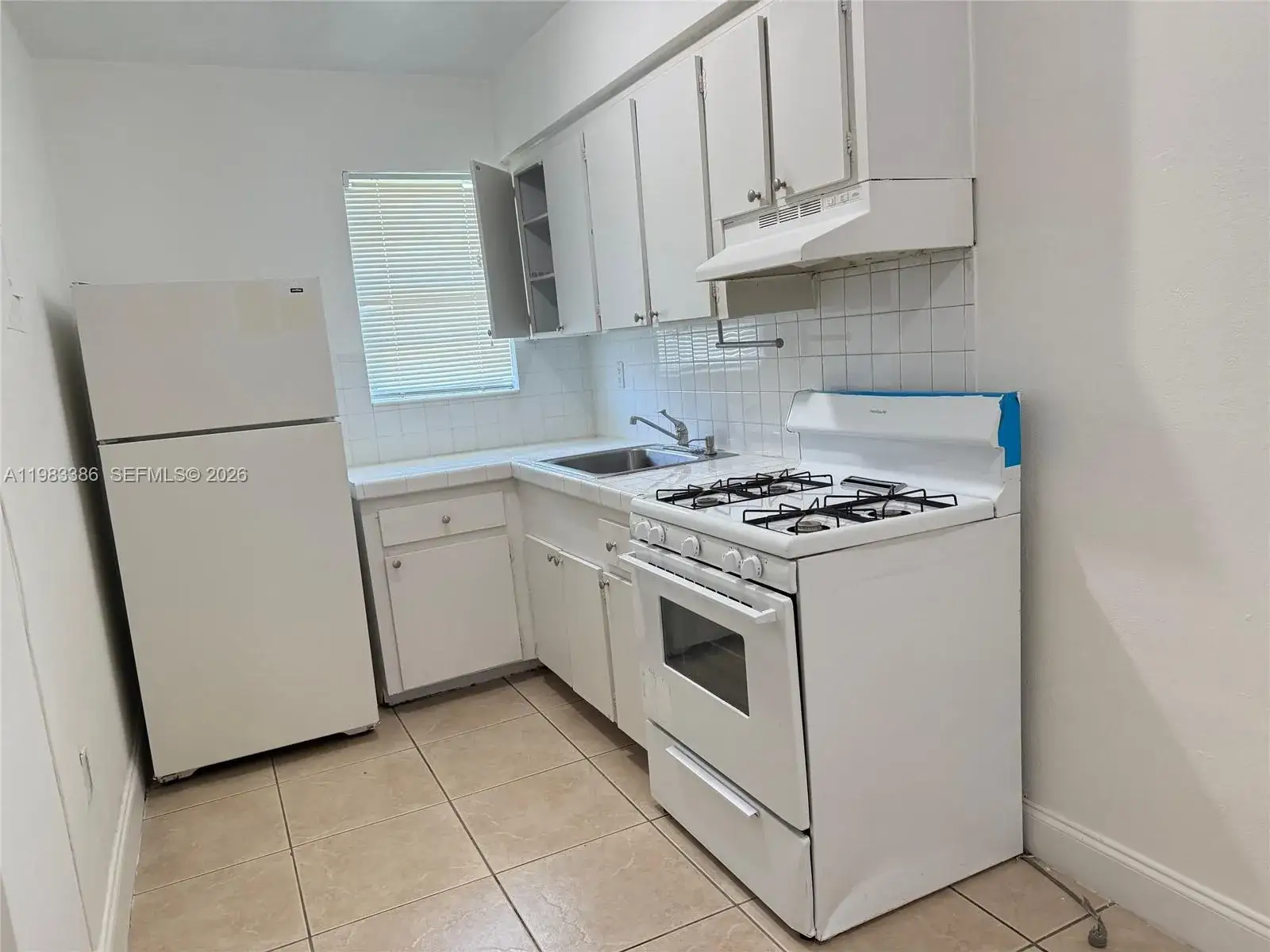 1 bedroom 1 bath Residential for sale at 4300 SW 67th Ave # 38, Miami FL 33155
