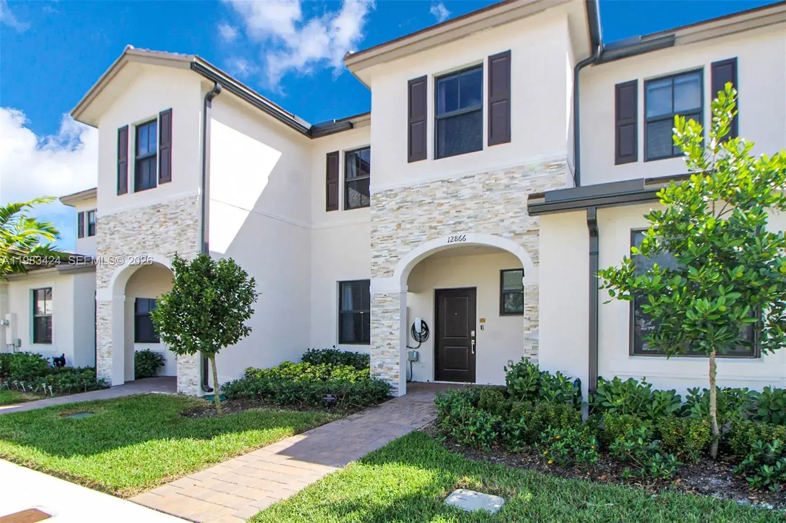 3 bedroom 2 bath Residential for sale at 12866 SW 232nd Ln, Homestead FL 33032