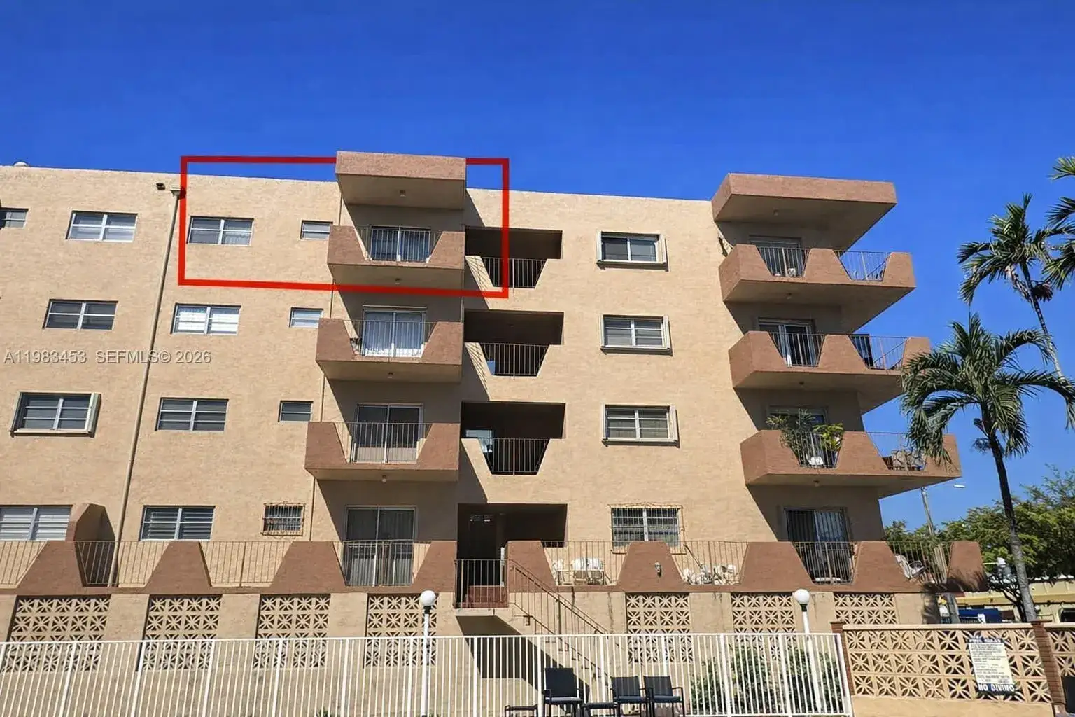2 bedroom 2 bath Residential for sale at 1630 W 46th St # 514B, Hialeah FL 33012