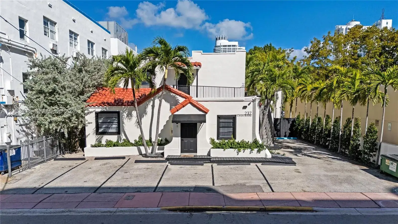 1 bedroom 1 bath Residential Lease for rent at 237 38th St # 4, Miami Beach FL 33140