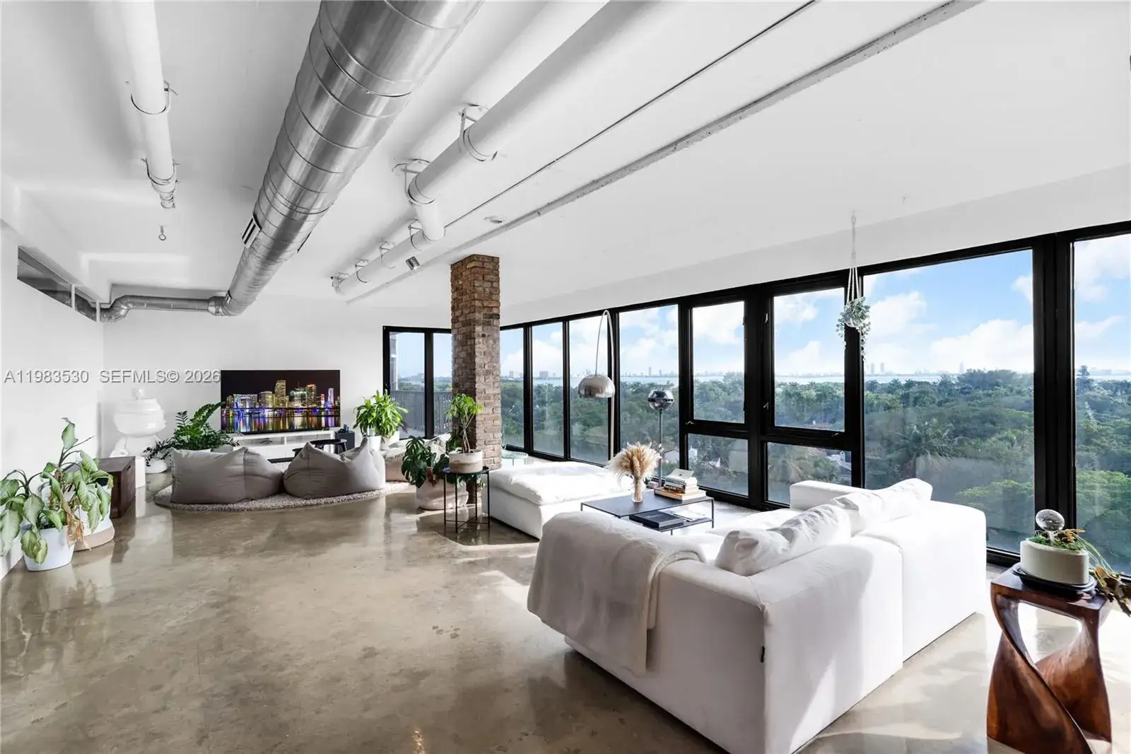 4 bedroom 3 bath Residential Lease for rent at 5701 Biscayne Blvd # 9, Miami FL 33137