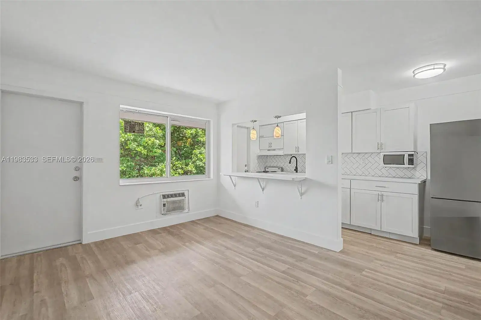 1 bedroom 1 bath Residential Lease for rent at 60 NW 79th St # 10, Miami FL 33150
