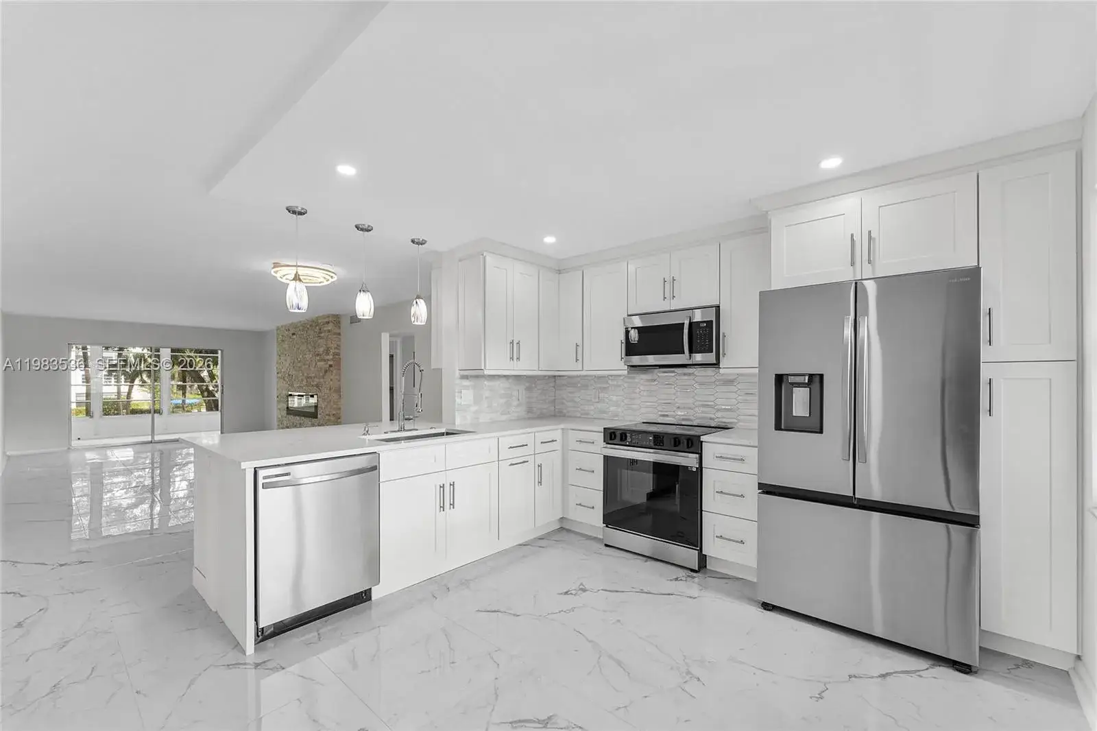 2 bedroom 2 bath Residential for sale at 2303 Lucaya Ln # H2, Coconut Creek FL 33066