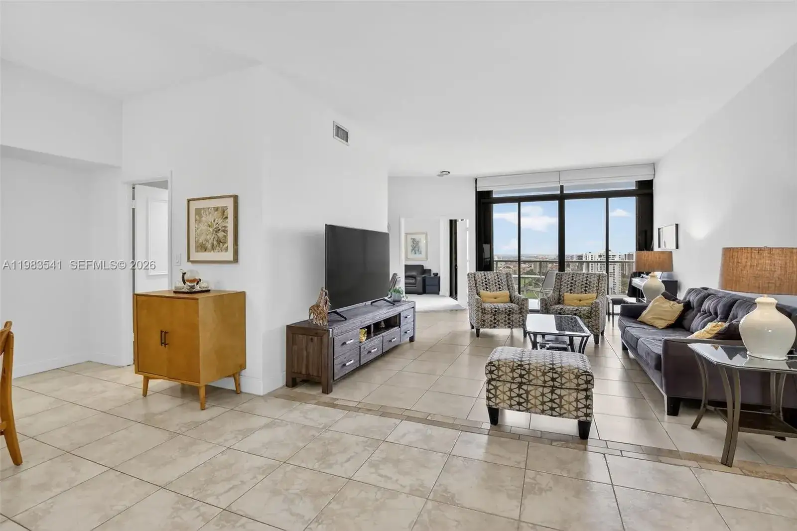 2 bedroom 2 bath Residential for sale at 20281 E Country Club Dr # 5, Aventura FL 33180