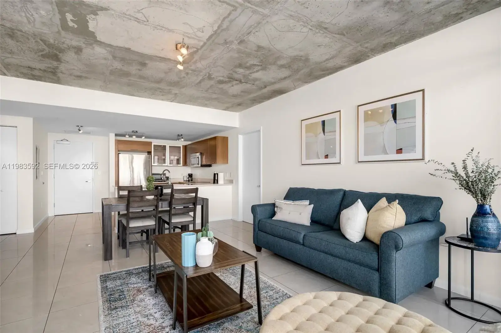 2 bedroom 2 bath Residential for sale at 3250 NE 1st Ave # 814, Miami FL 33137