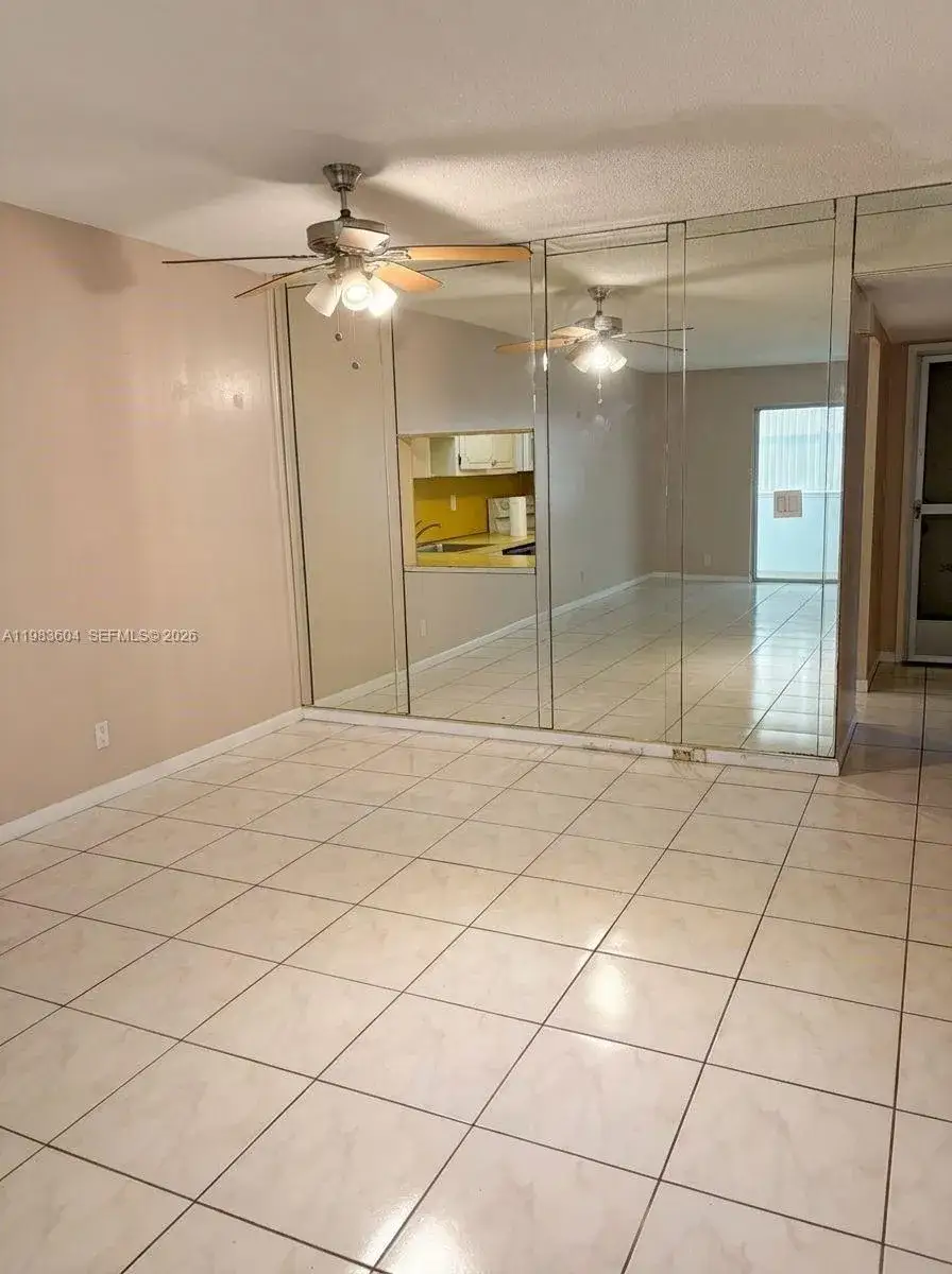 2 bedroom 2 bath Residential for sale at 410 SE 2nd St # 102, Hallandale Beach FL 33009