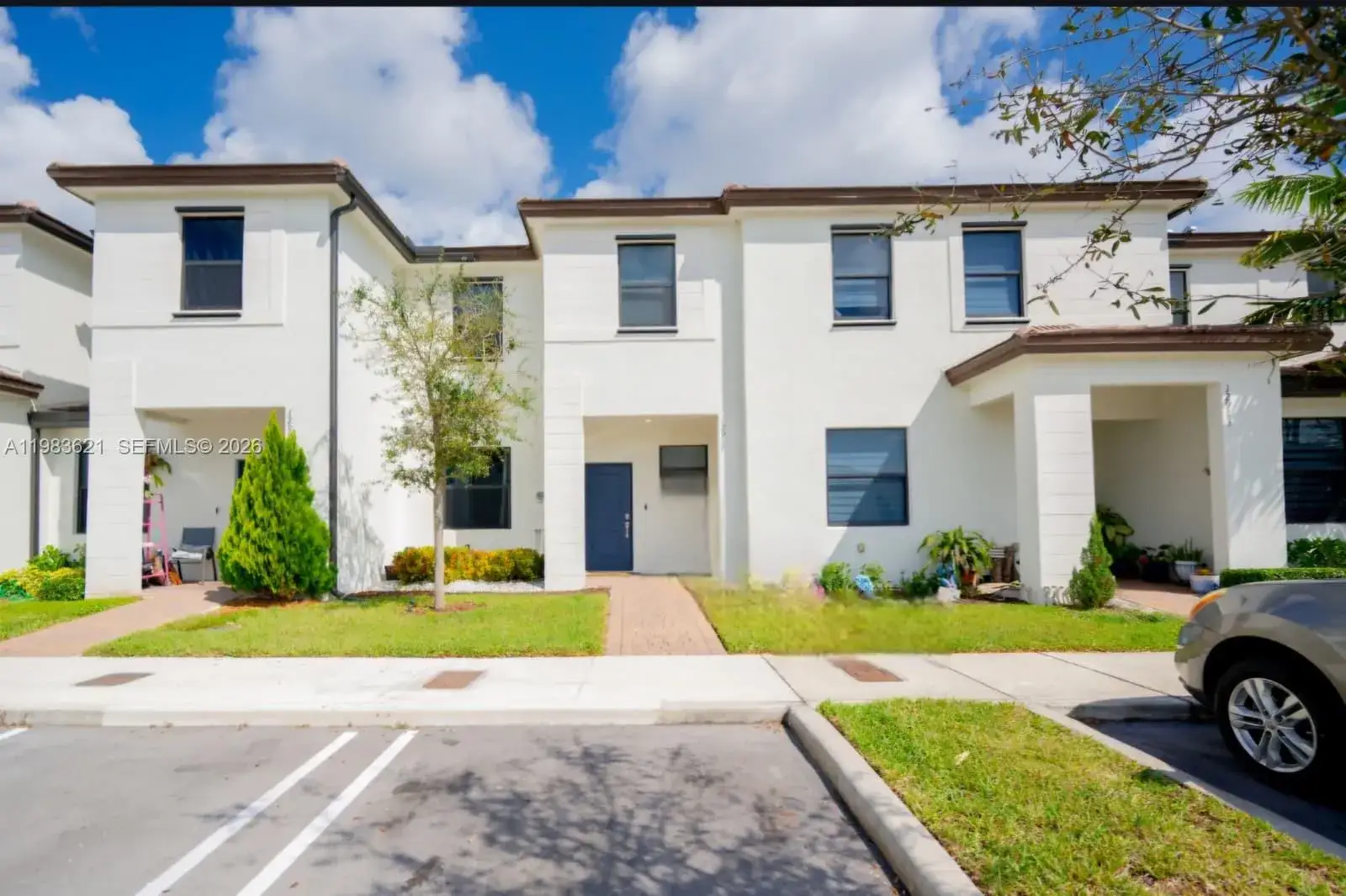 3 bedroom 2 bath Residential for sale at 12917 SW 234th St, Homestead FL 33032