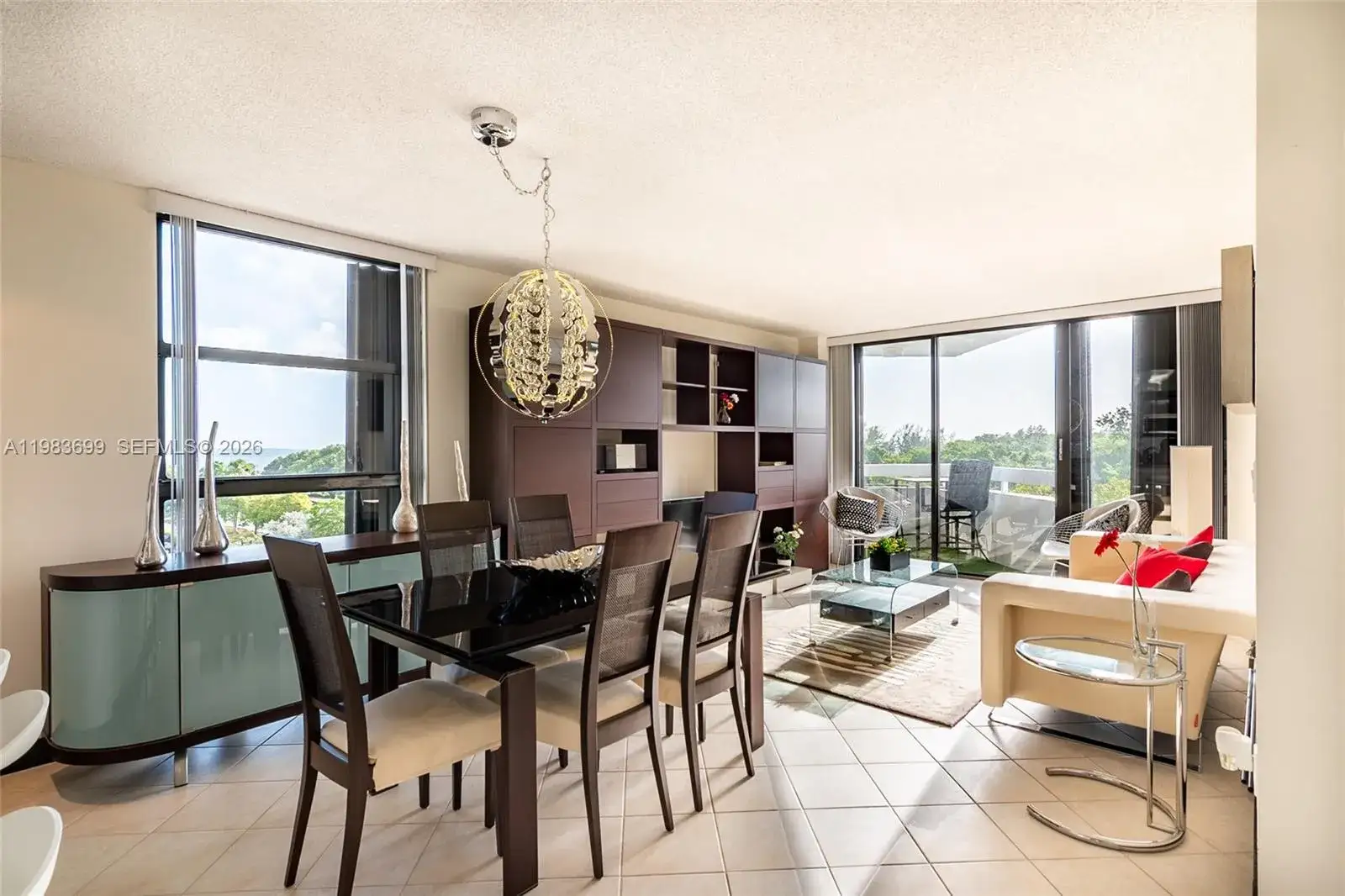 2 bedroom 2 bath Residential Lease for rent at 2501 Brickell Ave # 507, Miami FL 33129