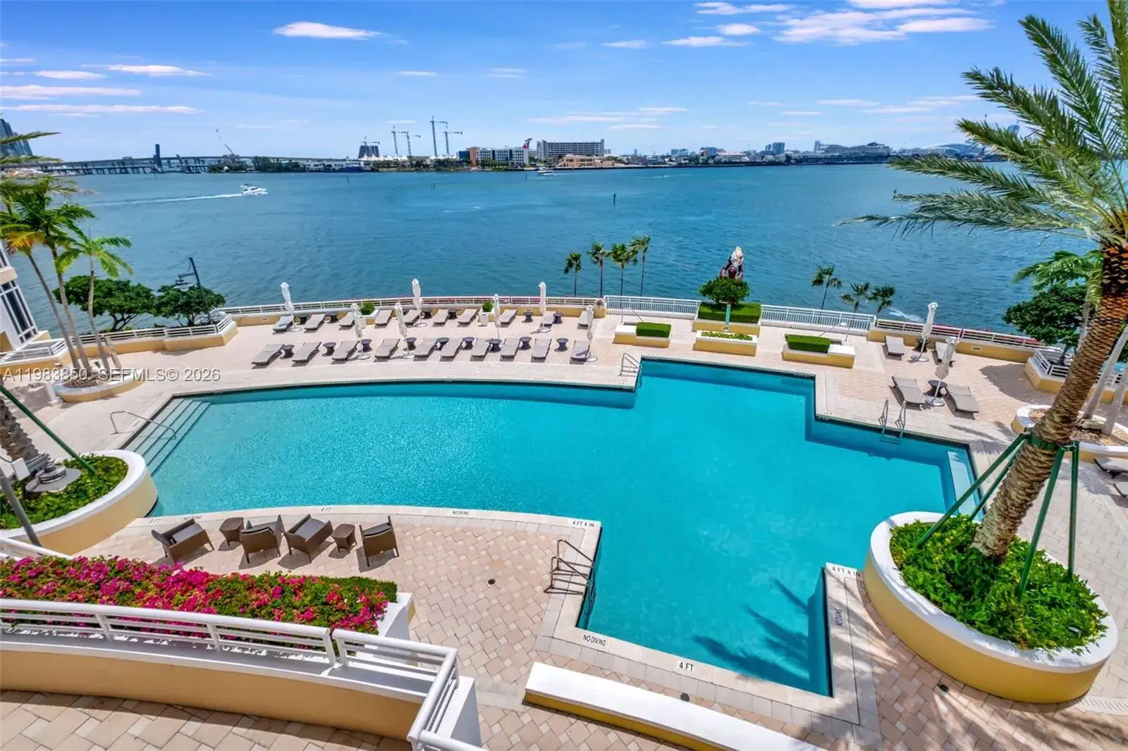 2 bedroom 2 bath Residential for sale at 848 Brickell Key Dr # 2602, Miami FL 33131