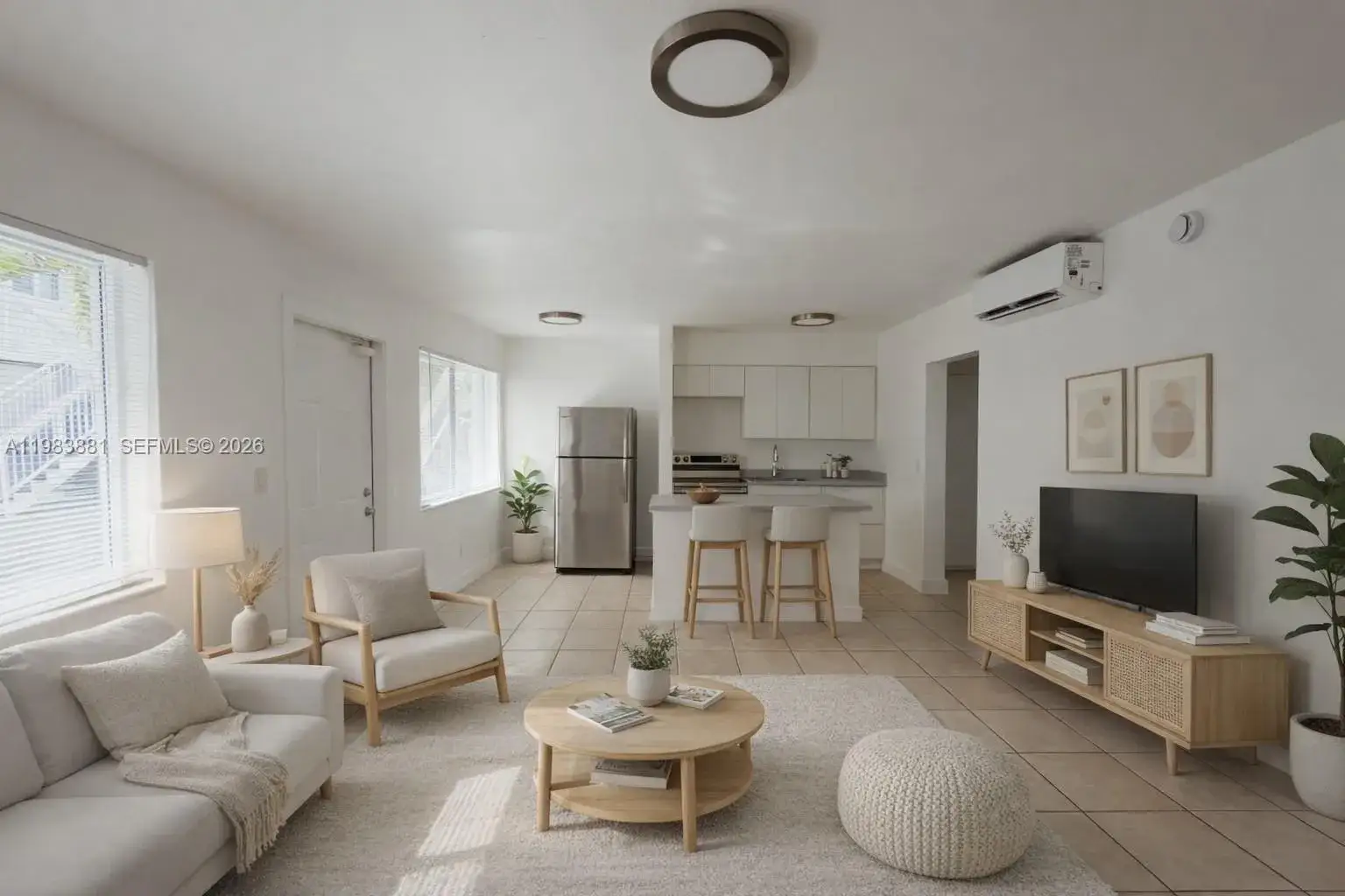 1 bedroom 1 bath Residential Lease for rent at 1999 N Glades Dr # 3, North Miami Beach FL 33162
