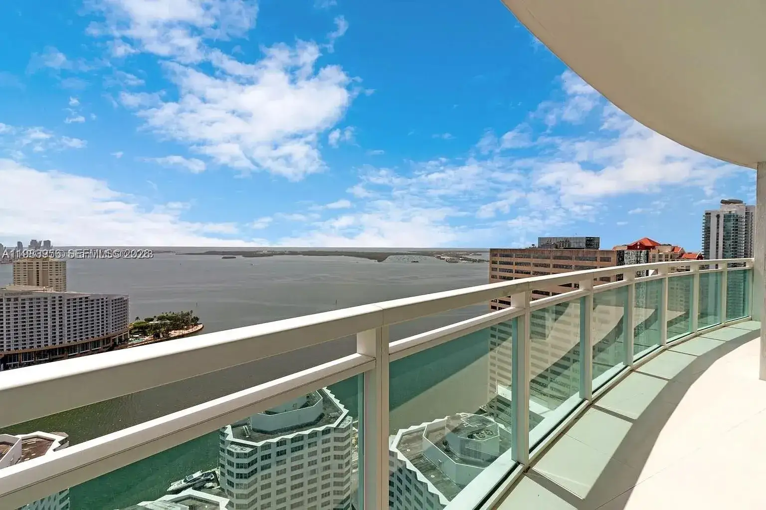 2 bedroom 2 bath Residential Lease for rent at 950 Brickell Bay Dr # 3710, Miami FL 33131
