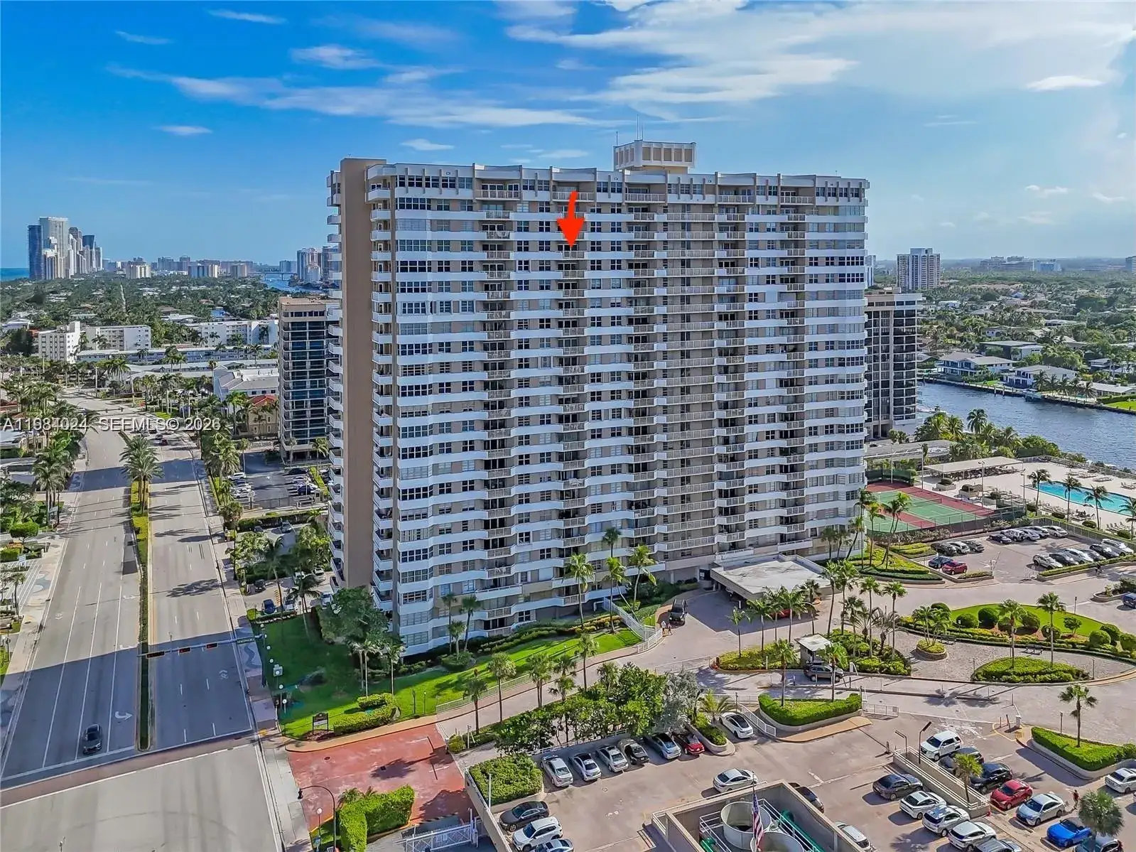 1 bedroom 1 bath Residential for sale at 1985 S Ocean Dr # 21K, Hallandale Beach FL 33009