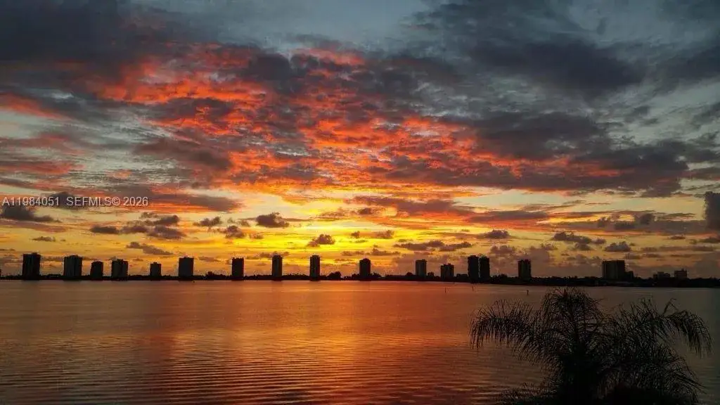 2 bedroom 2 bath Residential for sale at 801 Lake Shore Dr # 403, Lake Park FL 33403