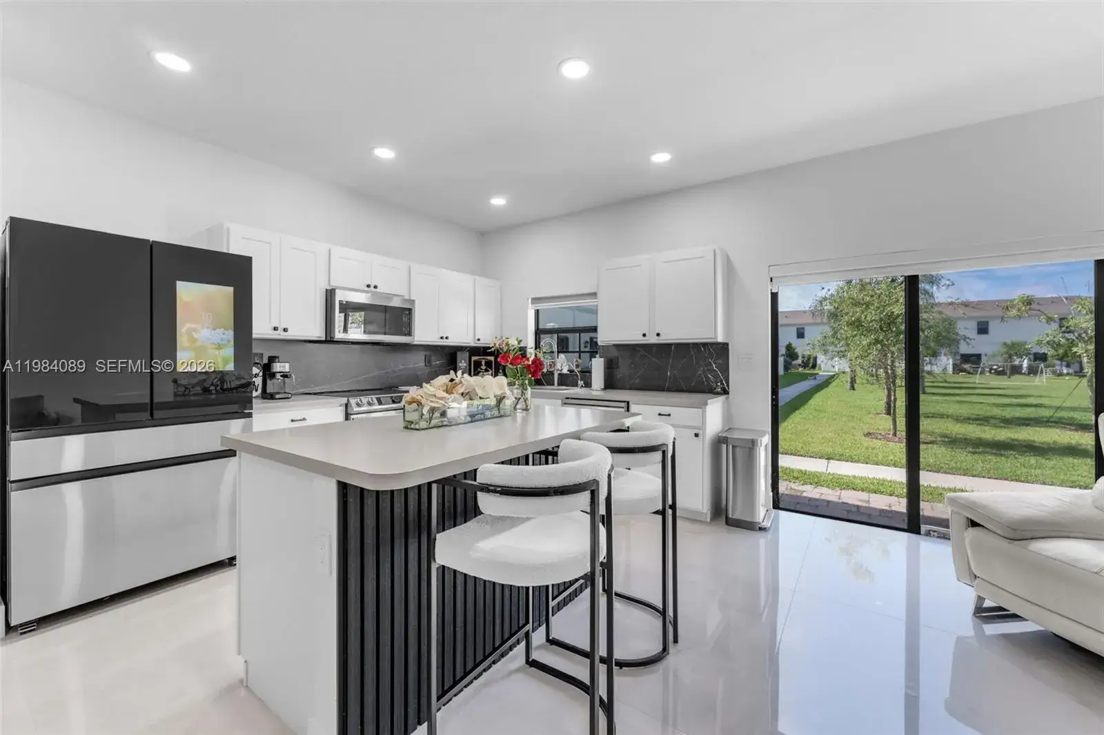 3 bedroom 2 bath Residential Lease for rent at 617 SW 11th St, Florida City FL 33034