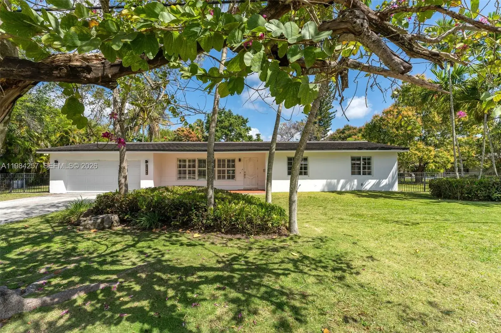 3 bedroom 2 bath Residential for sale at 12945 SW 82nd Ave, Pinecrest FL 33156
