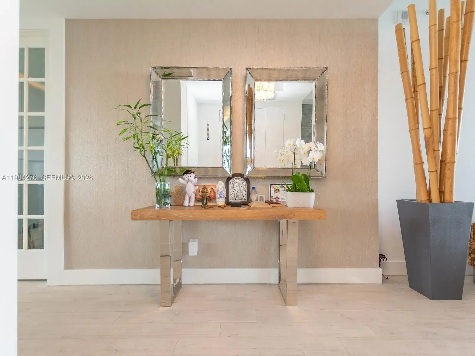 4 bedroom 3 bath Residential for sale at 1300 Brickell Bay Dr # 3804, Miami FL 33131