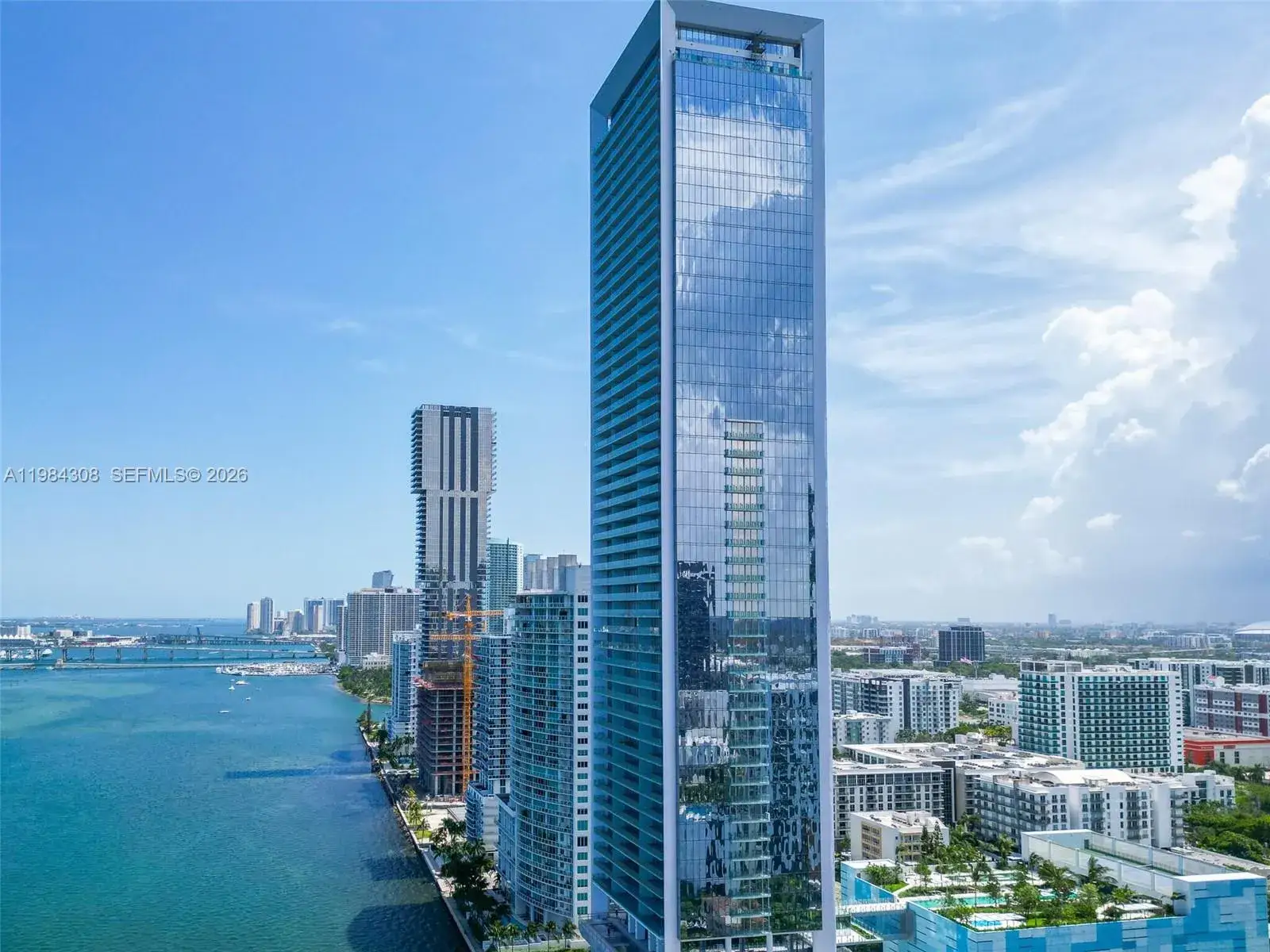 2 bedroom 2 bath Residential for sale at 700 NE 26th Ter # 5006, Miami FL 33137