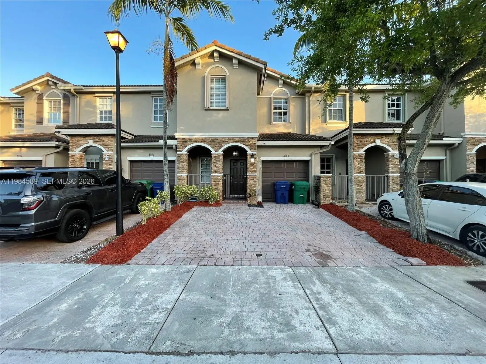 4 bedroom 3 bath Residential for sale at 8900 SW 226th Ter, Cutler Bay FL 33190