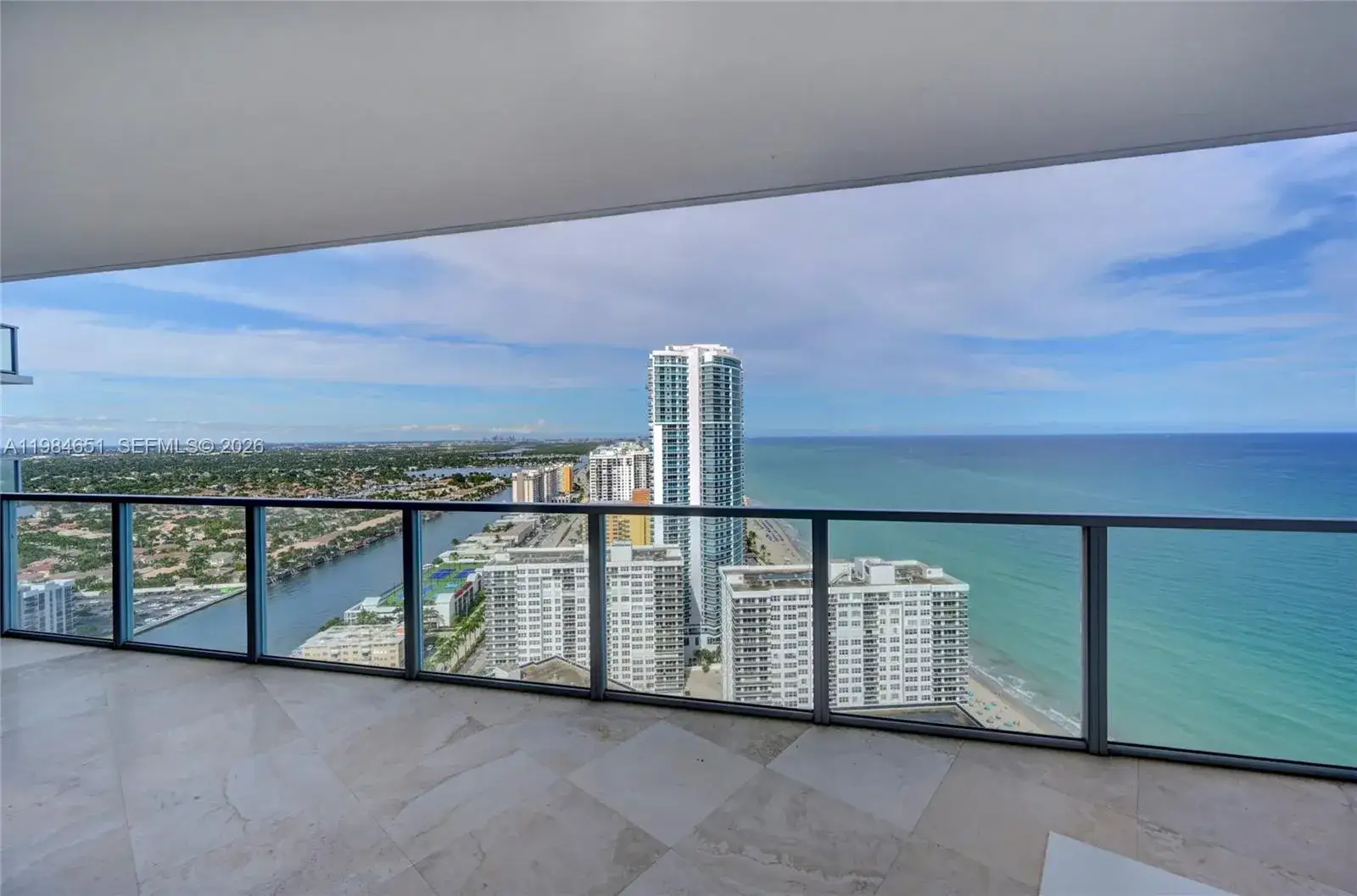 3 bedroom 3 bath Residential Lease for rent at 3101 S Ocean Dr # 3203, Hollywood FL 33019