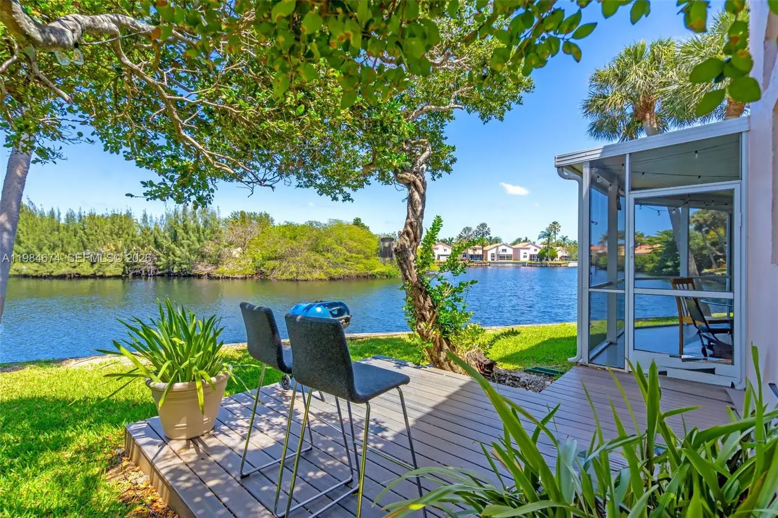 4 bedroom 3 bath Residential for sale at 1086 SE 5th Ct, Dania Beach FL 33004