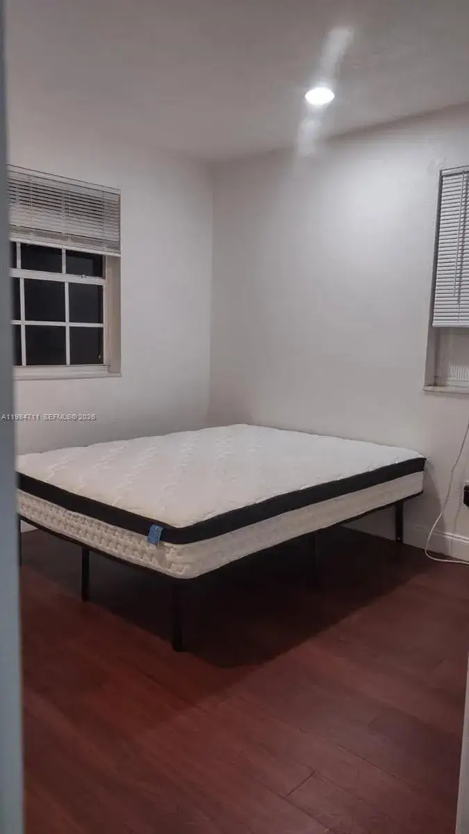 1 bedroom 1 bath Residential Lease for rent at 13301 NW 31st Ave # 1, Opa-Locka FL 33054