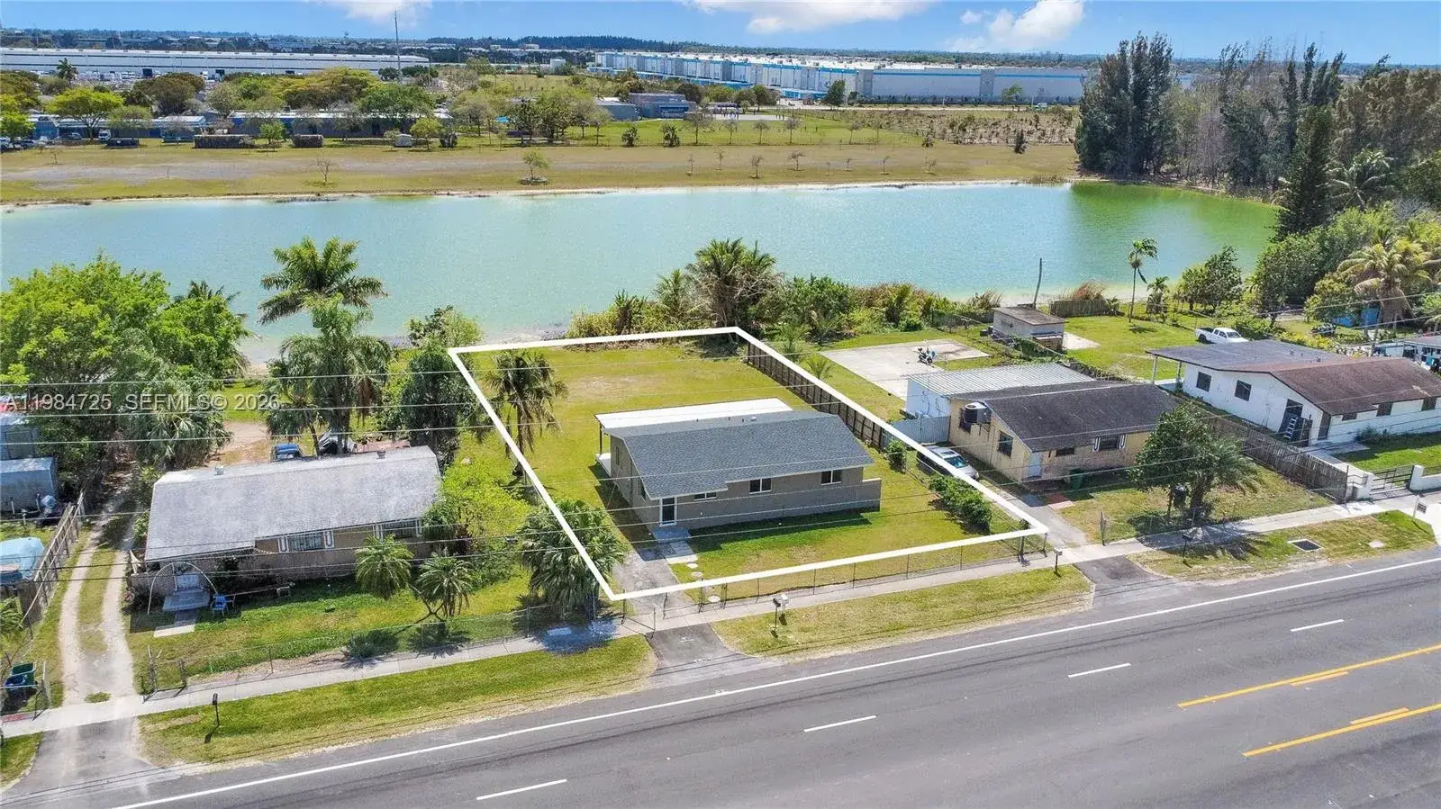 3 bedroom 2 bath Residential for sale at 12840 SW 268th St, Homestead FL 33032
