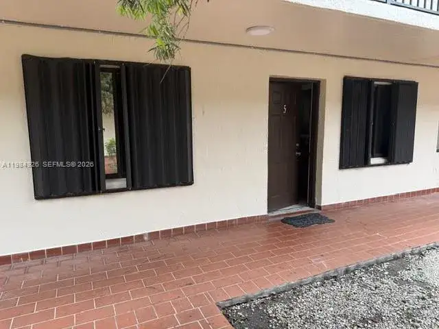 2 bedroom 1 bath Residential for sale at 6278 W 22nd Ct # 5, Hialeah FL 33016