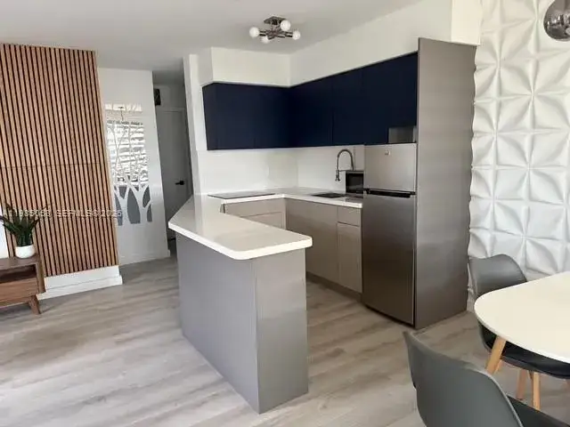 1 bedroom 1 bath Residential for sale at 2624 NE 30th Pl # 101B, Fort Lauderdale FL 33306