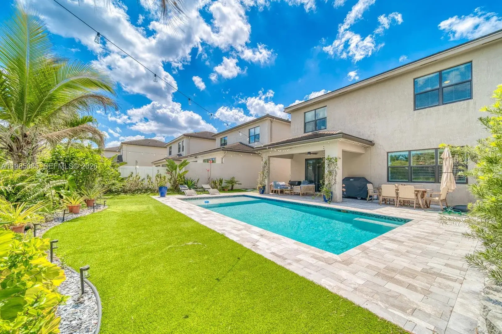 3 bedroom 2 bath Residential for sale at 6114 Yerba Buena Ct, Lake Worth FL 33467