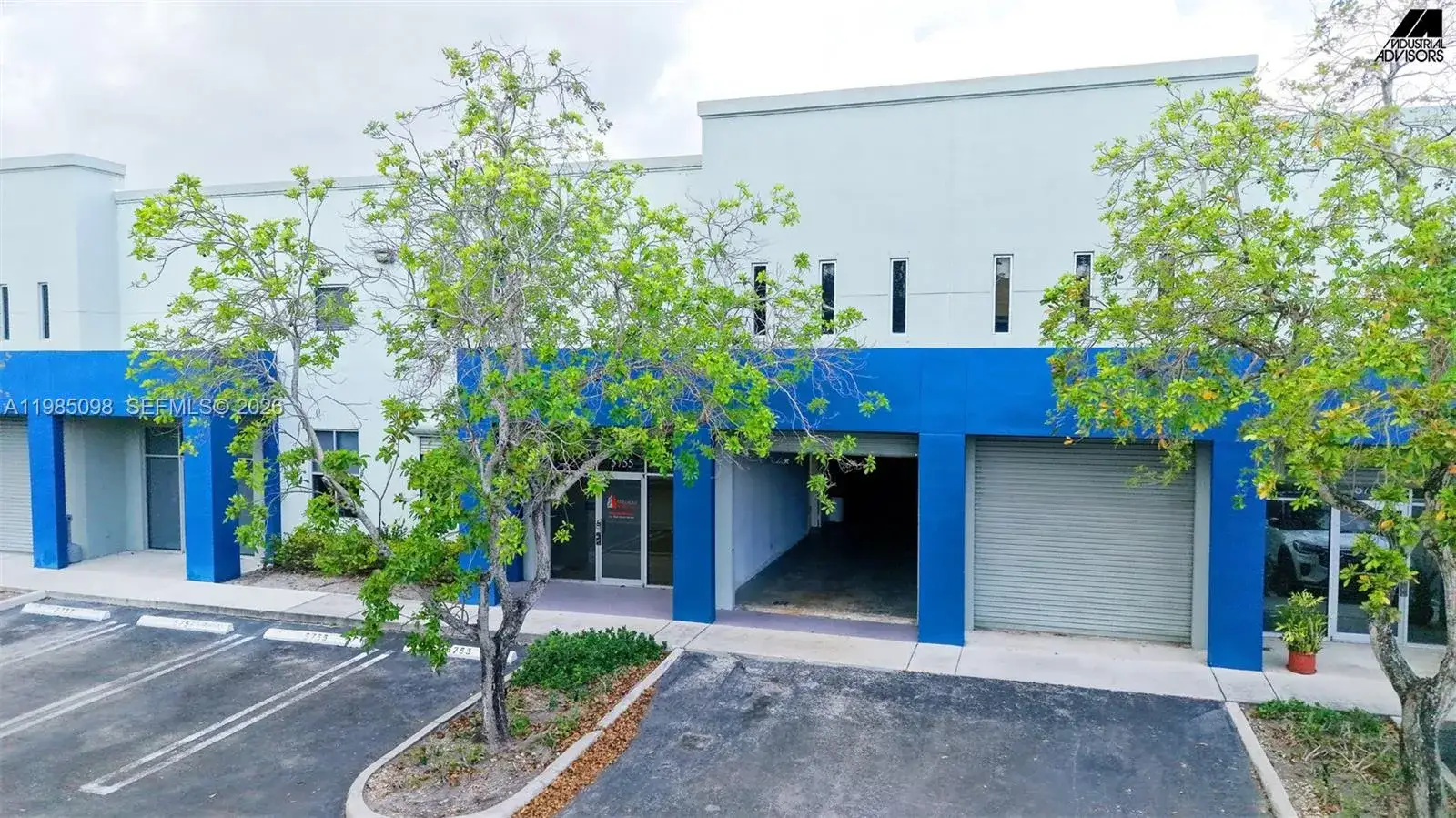 Commercial Sale for sale at 5755 NW 151st St, Miami Lakes FL 33014