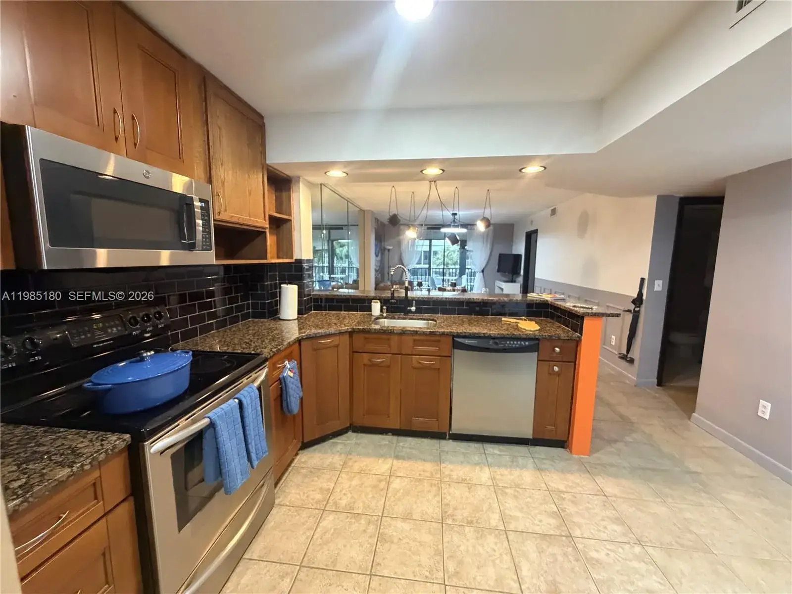 2 bedroom 2 bath Residential for sale at 896 N Federal Hwy # 326, Lantana FL 33462