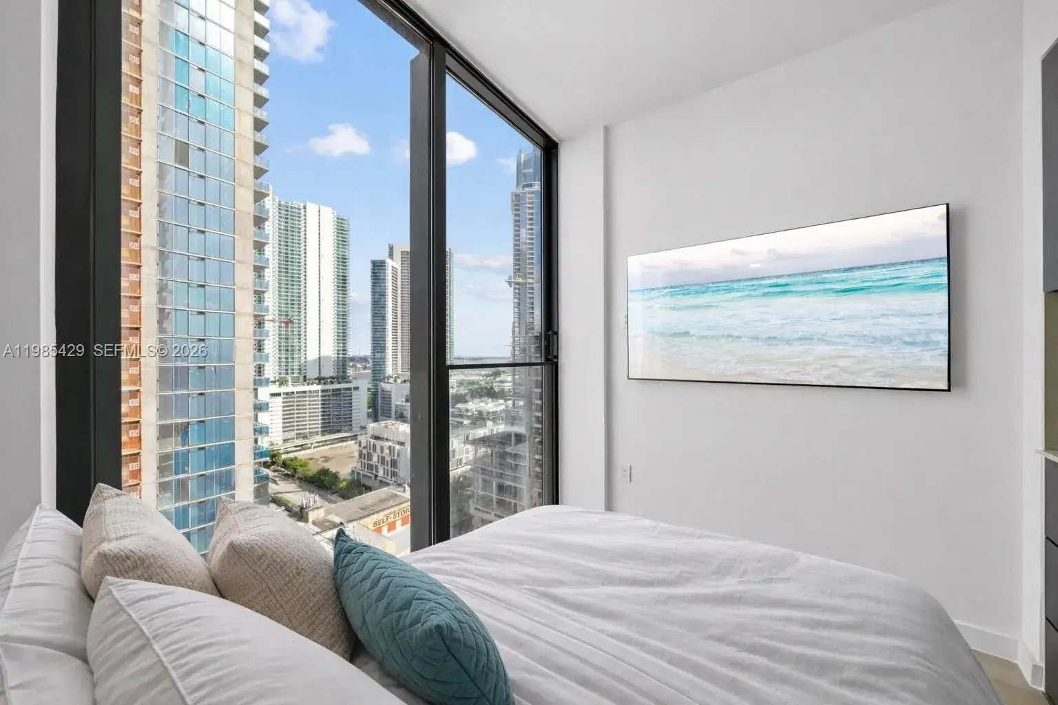 1 bath Residential for sale at 20 NE 11 ST # 2306B, Miami FL 33132