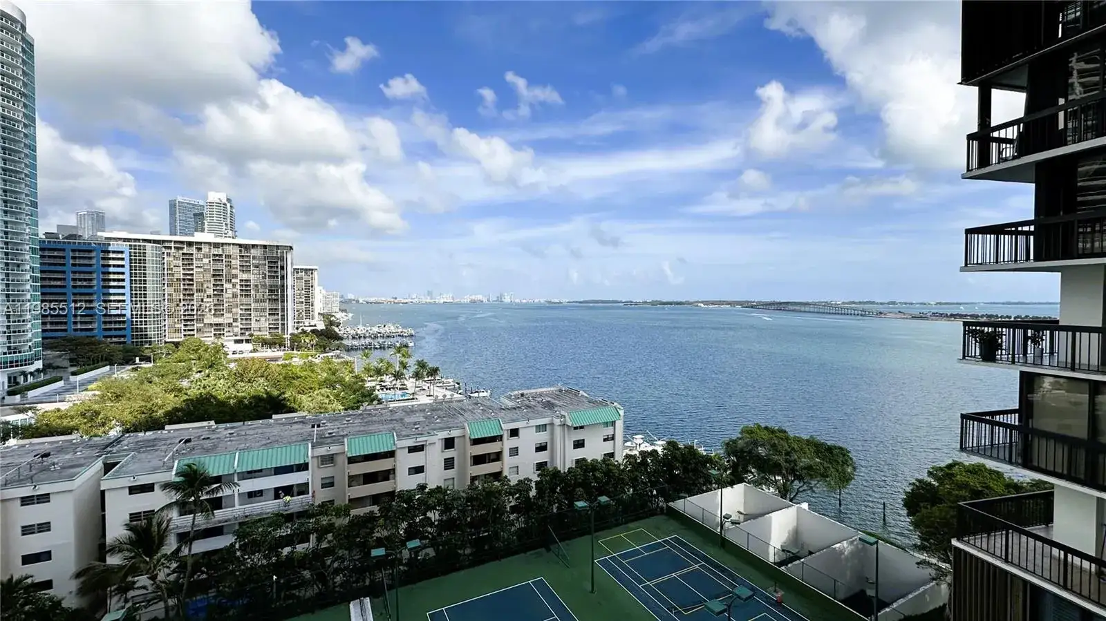 1 bedroom 2 bath Residential for sale at 2333 Brickell Ave # 1009, Miami FL 33129