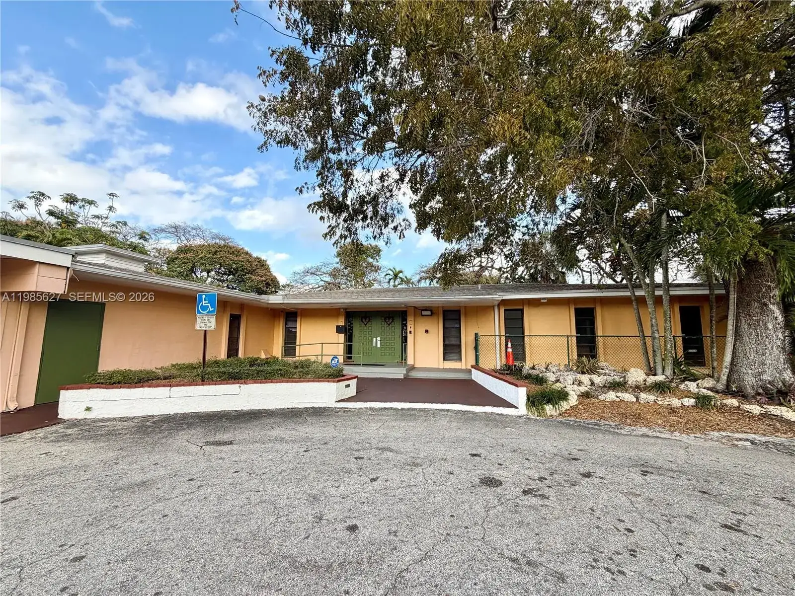 Commercial Sale for sale at 4537 W Broward Blvd, Plantation FL 33317