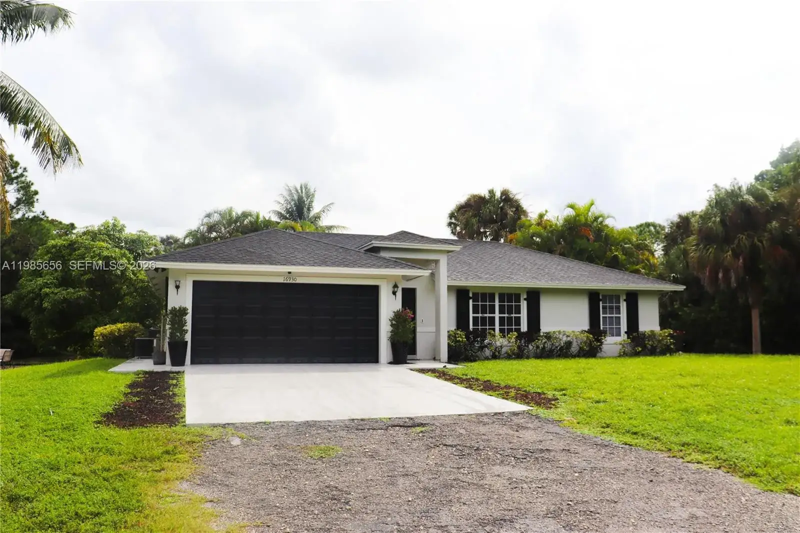 3 bedroom 2 bath Residential for sale at 16930 W Mead Hill Dr, Loxahatchee FL 33470