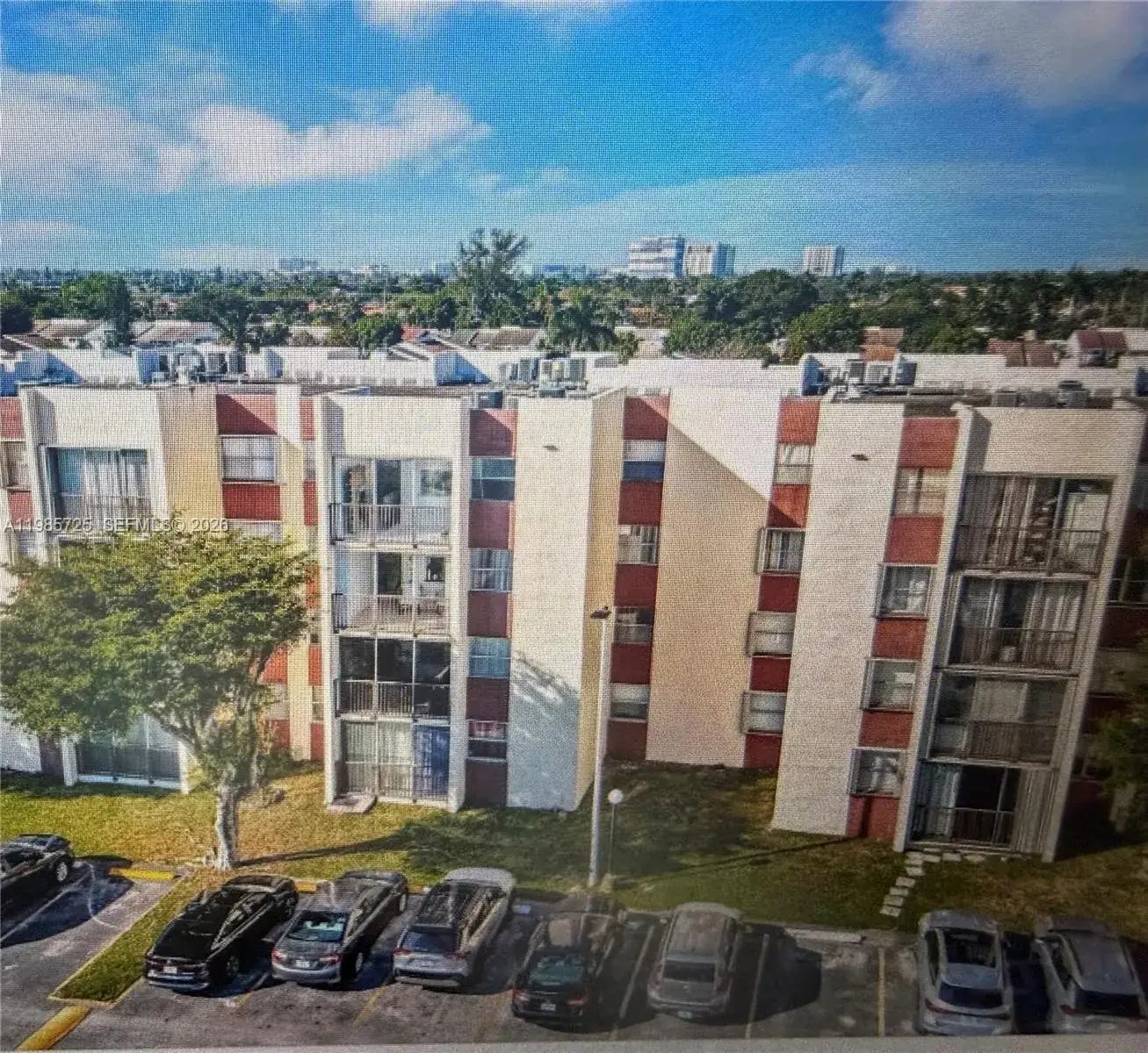 2 bedroom 2 bath Residential for sale at 9441 SW 4th St # 111, Miami FL 33174