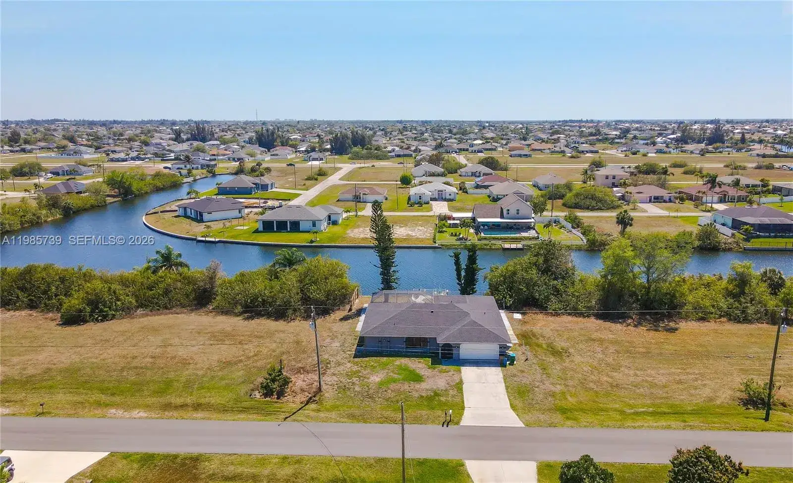 3 bedroom 2 bath Residential for sale at 2908 NW 9TH TER, Cape Coral FL 33993