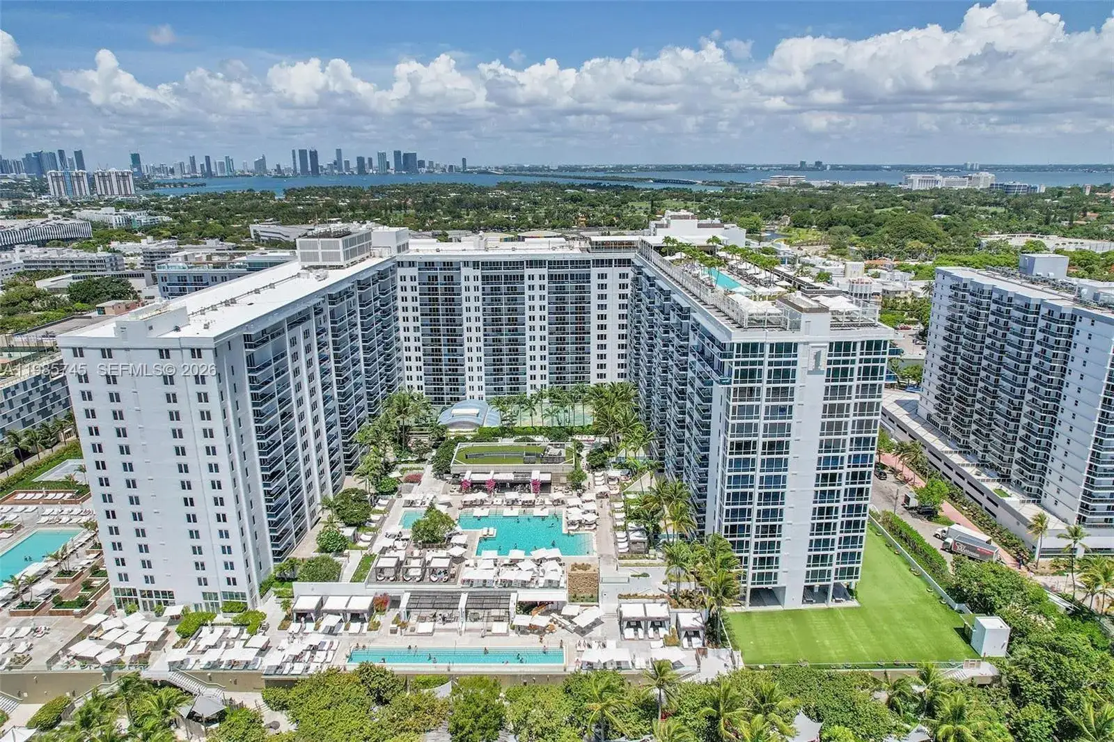 1 bedroom 1 bath Residential for sale at 2301 Collins Ave # 311, Miami Beach FL 33139