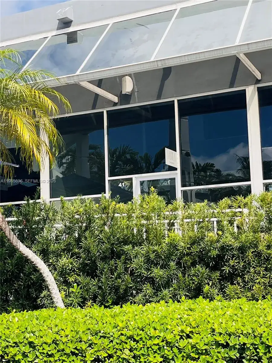 Commercial Sale for sale at 260 Crandon Blvd # C41, Key Biscayne FL 33149